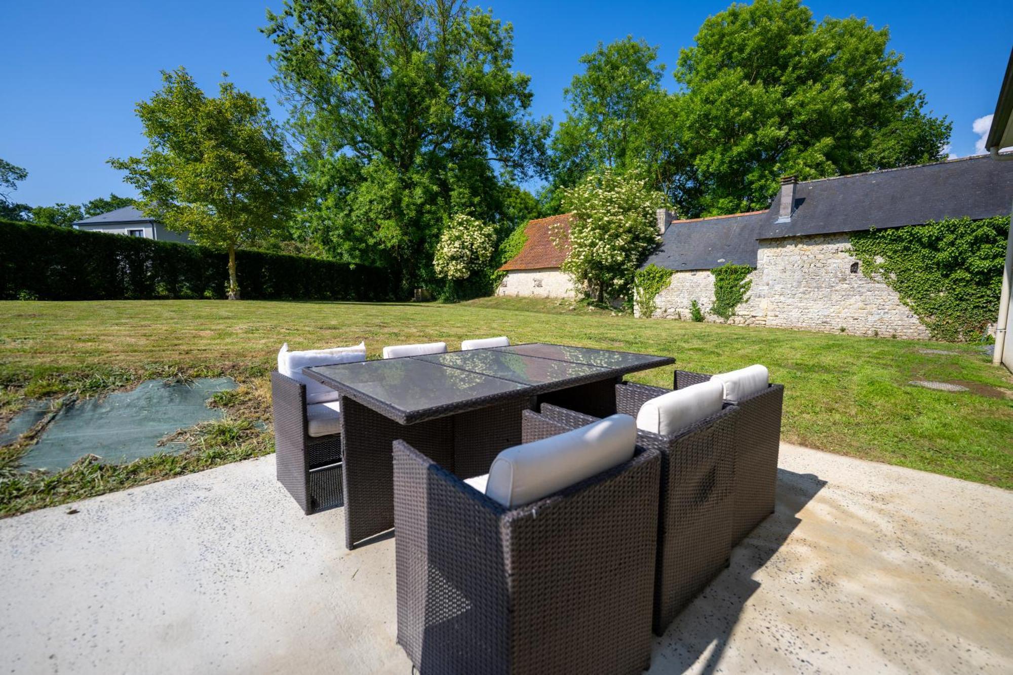 Maison De Vacances A Louer Mosles Экстерьер фото